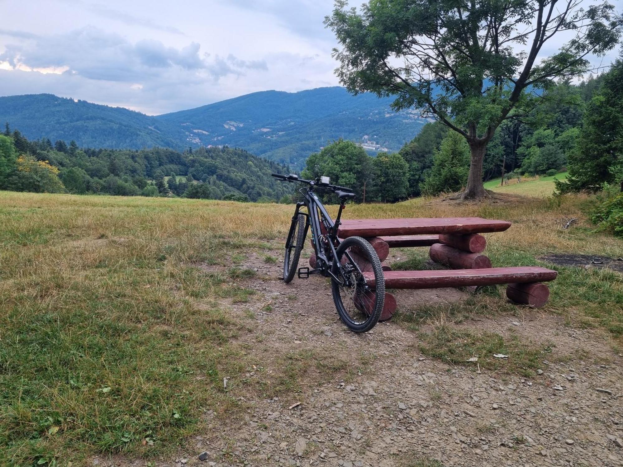 Apartament Elbrus Czyrna Szczyrk Wypozyczalnia Rowerow E-Bike Czyrna Szkola Narciarska & Wypozyczalnia Ski Serwis المظهر الخارجي الصورة