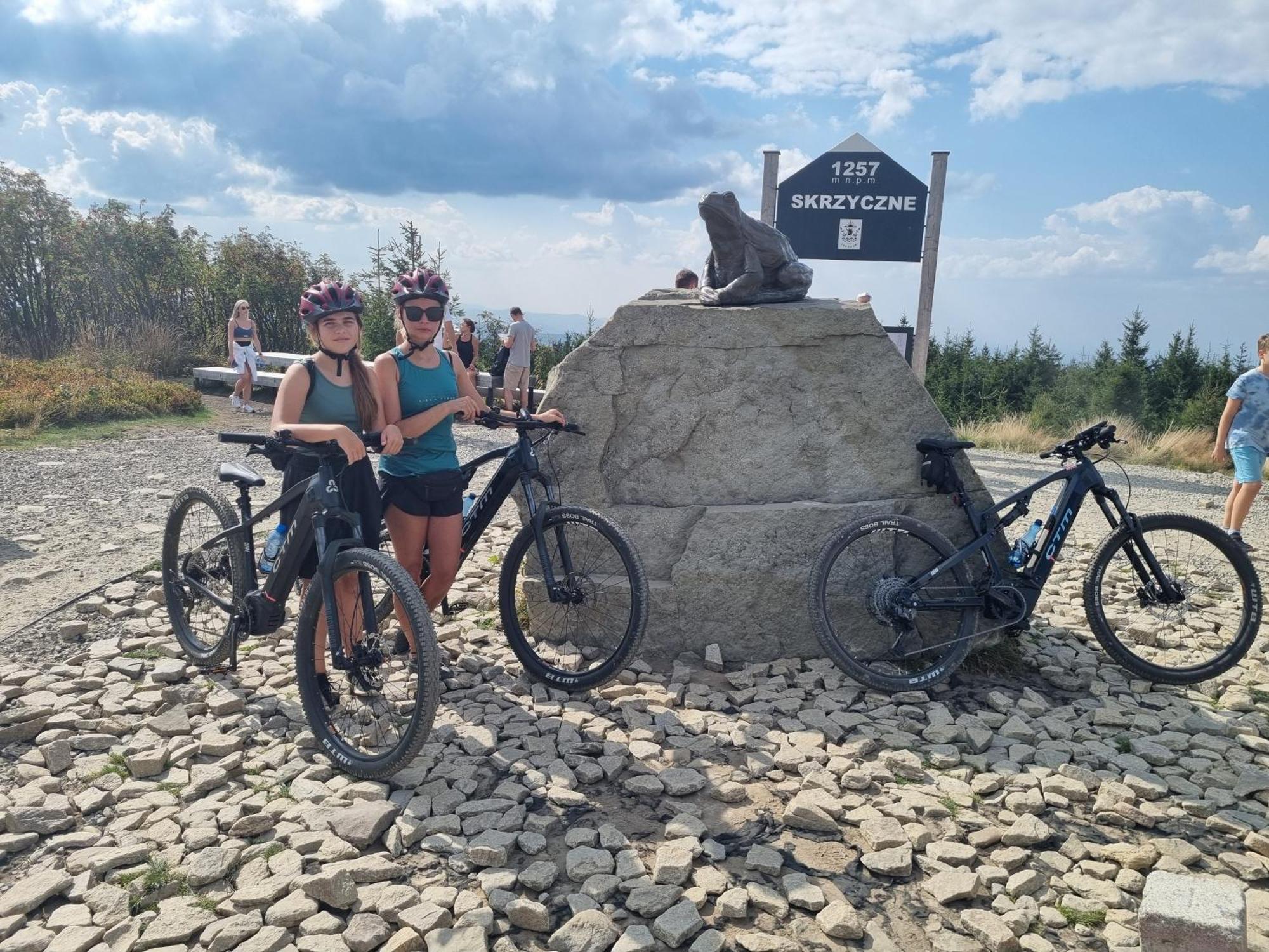Apartament Elbrus Czyrna Szczyrk Wypozyczalnia Rowerow E-Bike Czyrna Szkola Narciarska & Wypozyczalnia Ski Serwis المظهر الخارجي الصورة